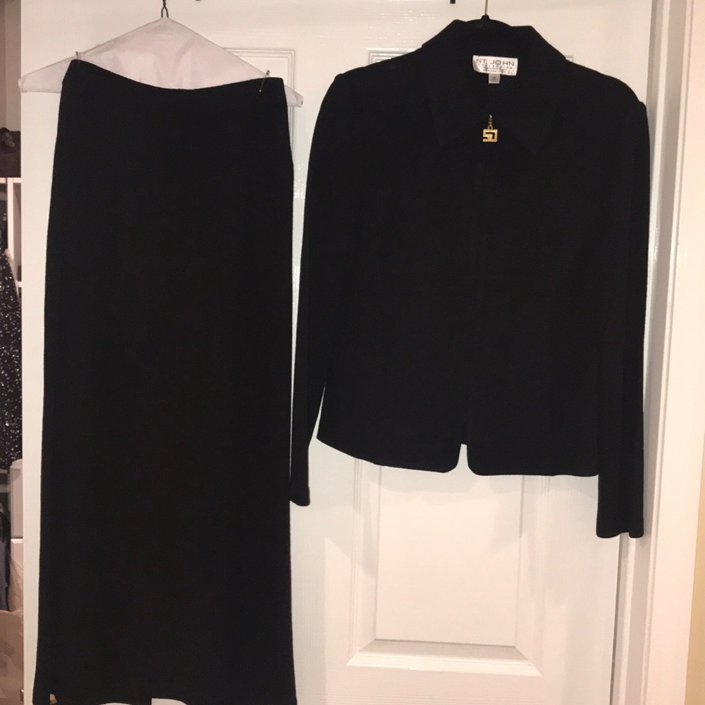 St. John 2 piece set